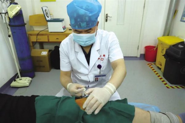 甘肃省第二人民医院开展富血小板血浆（PRP）技术 可治多种骨病