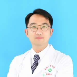 泰安市中医医院 骨伤一科（关节、运动医学科）副主任医师刘德虎